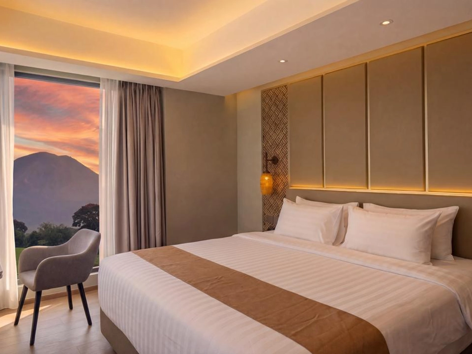 Deluxe Room_Webp